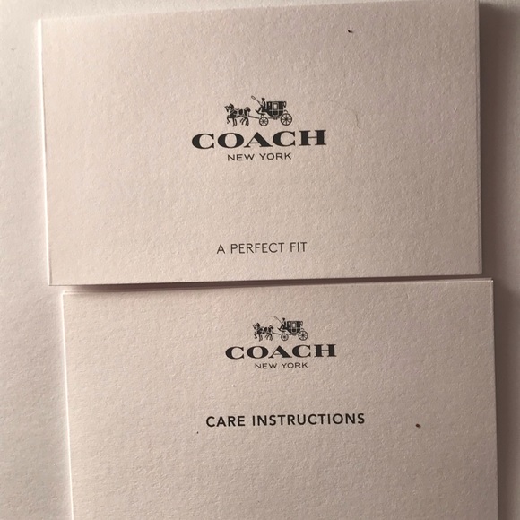 Small coach hand purse - Picture 4 of 6